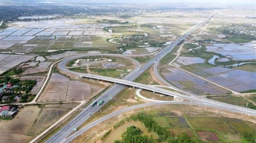 Gấp rút hoàn thiện các hạng mục còn dang dở trên cao tốc Bắc – Nam