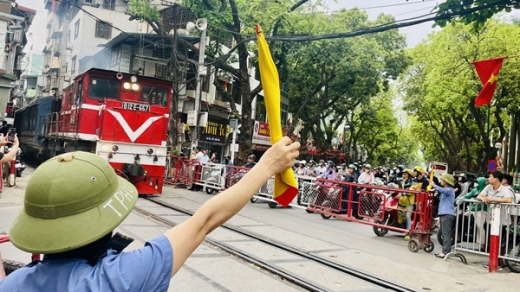 Bài 1: SOS về thái độ chủ quan của người dân