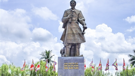 Anh hùng nước Việt trong thơ vịnh sử của danh sĩ Nhữ Bá Sĩ
