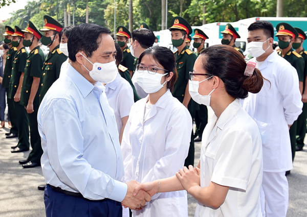 Thủ tướng Phạm Minh Chính gửi thư động viên các lực lượng tuyến đầu phòng, chống dịch COVID-19 -0