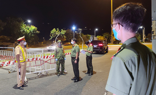 Công an TP Đà Nẵng đảm bảo an ninh trật tự tại 384 chốt kiểm soát -0