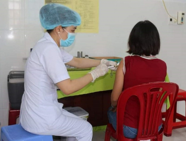 Bộ Y tế cấm các cơ sở tiêm vaccine nhận tiền “bồi dưỡng” tự nguyện -0