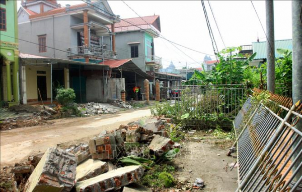 Hàng trăm hộ dân tỉnh Thái Bình tự nguyện góp đất làm đường giao thông -0
