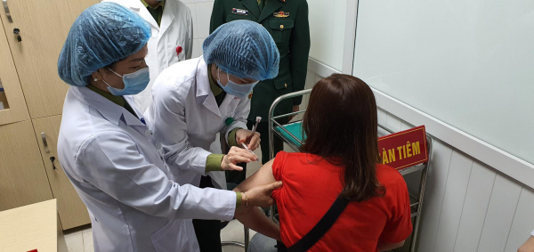 Xem xét cấp phép khẩn cấp vaccine COVID-19 “made in VietNam”  -0