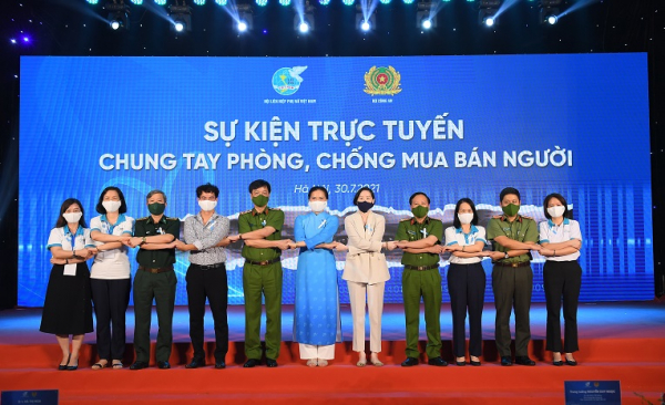 Virtual conference on human trafficking prevention and control held in Hanoi -0