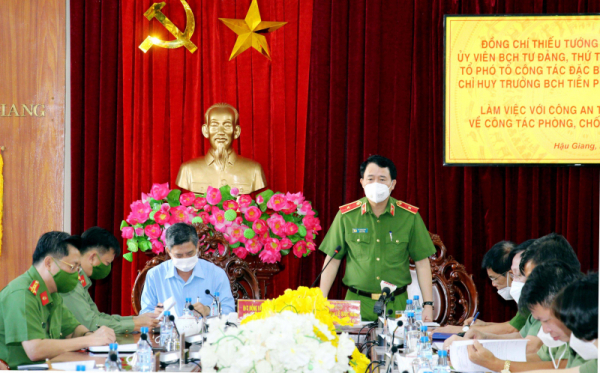 Hau Giang police asked to take “golden period” to fight COVID-19  -0