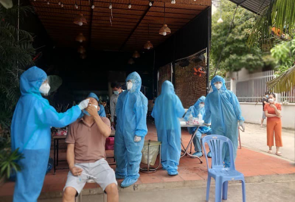 Thêm 5.155 ca nhiễm vào sáng 9/8, phân bổ lô thuốc Remdesivir 10.000 lọ cho TP Hồ Chí Minh và các tỉnh phía Nam -0