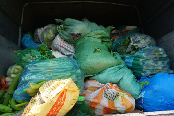Người dân Quảng Nam gửi hơn 30 tấn nông sản, thực phẩm chung sức cùng Đà Nẵng chống dịch -2
