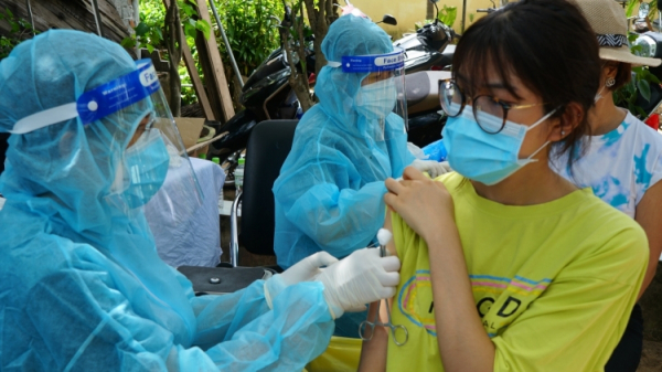 Vietnam aims to control fresh coronavirus outbreak in September -0
