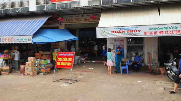 Phát hiện hàng chục F0 cộng đồng, Đà Nẵng phong tỏa chợ đầu mối và thông báo khẩn tìm người -0