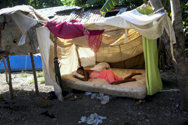 Đau lòng cảnh khốn khổ của người dân Haiti sau trận động đất kinh hoàng -2
