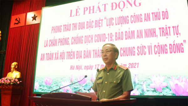 Hanoi police take the lead in preventing and combating COVID-19 -0