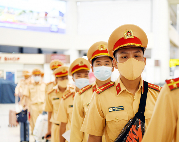 Cục CSGT xuất quân tăng cường phòng chống dịch cho TP.Hồ Chí Minh -1