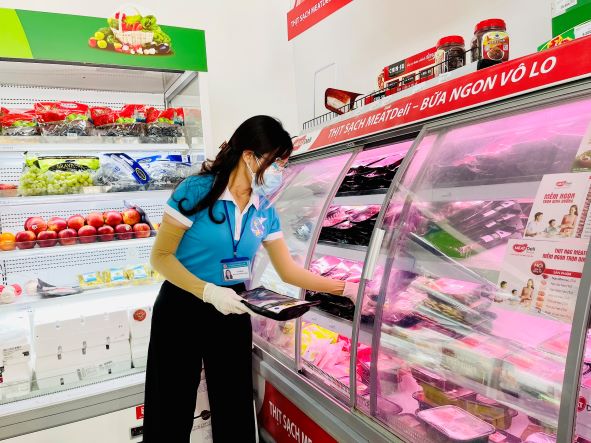Các siêu thị ở TP Hồ Chí Minh tạm dừng bán lẻ trực tiếp để bán theo đơn đặt hàng -0