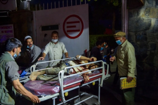 Cảnh tang thương tại Afghanistan sau vụ nổ khiến hơn 70 người chết -0