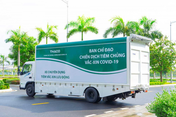 THACO tài trợ 30 xe cứu thương, 25 xe tiêm chủng cho TP Hồ Chí Minh -1