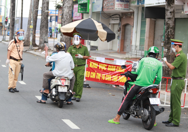 Người dân lưu thông các tuyến đường ở TP Hồ Chí Minh cần lưu ý -0