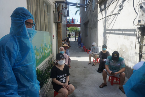 Giảm còn 2 ca mắc COVID-19 cộng đồng, Đà Nẵng vẫn tiếp tục siết chặt phòng, chống COVID-19 tại các khu chung cư  -0