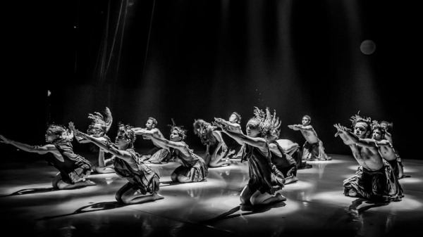 Nghệ sĩ múa cả nước chung sức dựng tác phẩm cổ vũ chống dịch - “Ánh sáng tâm hồn” -0