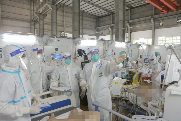 Việt Nam giảm hơn 5,3 nghìn ca mắc COVID-19 ngày 4/9,  hơn 11,8 nghìn bệnh nhân xuất viện -0