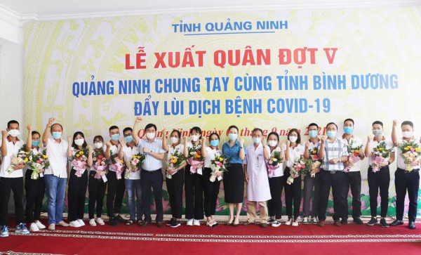 90 cán bộ, nhân viên y tế Quảng Ninh và Hải Phòng tăng cường chống dịch -1