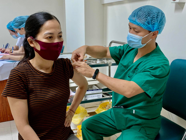 55% người từ 18 tuổi trở lên ở Hà Nội đã tiêm vaccine COVID-19 -0