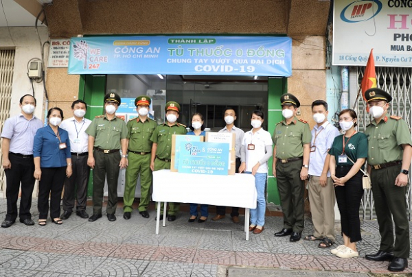 Lãnh đạo Công an TP Hồ Chí Minh kiểm tra đột xuất các phường trọng điểm quận 1 -0