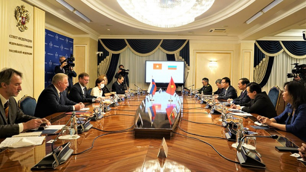 Hoạt động của Bộ trưởng Ngoại giao Bùi Thanh Sơn trong chuyến thăm chính thức Liên bang Nga -0