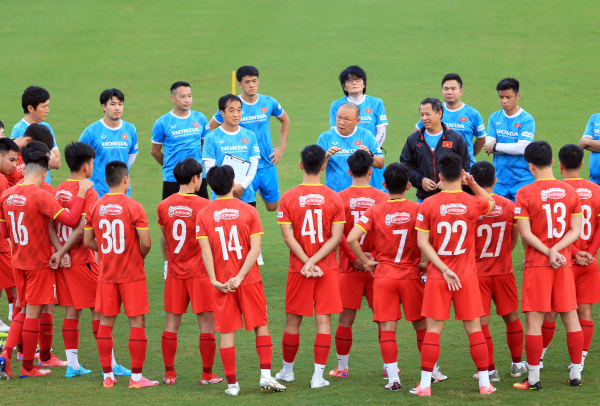 Ông Park Hang-Seo tính toán gì cho Việt Nam trước Trung Quốc, Oman? -0