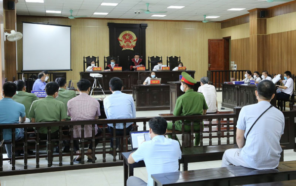 Xét xử nguyên Phó Chủ tịch HĐND thị xã Nghi Sơn -0