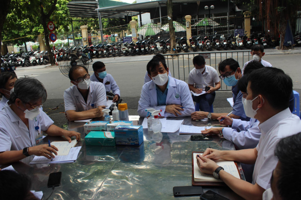Bộ Y tế thành lập tổ công tác cùng với Bệnh viện Hữu nghị Việt Đức khống chế nguồn lây ra cộng đồng -0