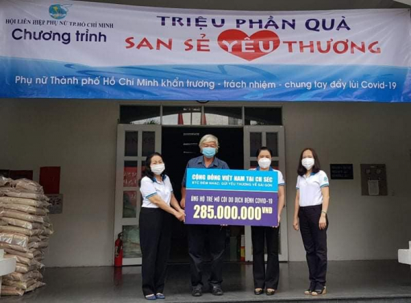 Cộng đồng người Việt Nam tại Séc hỗ trợ 285 triệu đồng cho trẻ mồ côi do COVID-19 -0