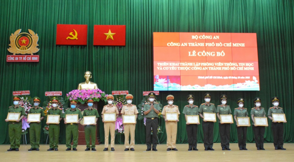 Công an TP Hồ Chí Minh: Công bố quyết định thành lập Phòng Viễn thông tin học và cơ yếu  -0