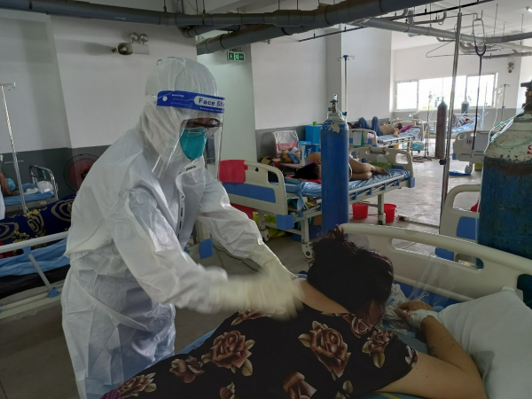 Việt Nam tiếp tục giảm ca mắc và tử vong do COVID-19 -0