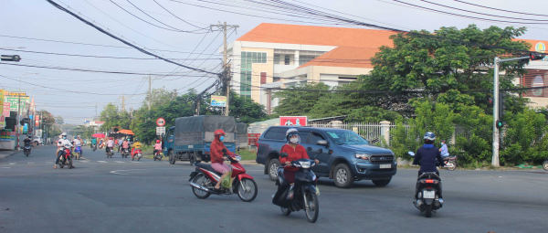 Bãi bỏ giấy đi đường đối với người lao động ở Đồng Nai -0