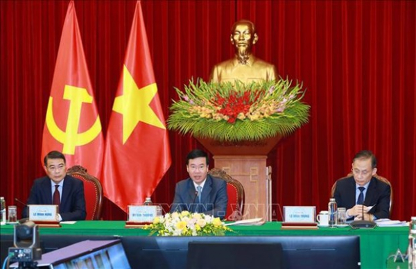 Vietnamese, Lao Party officials hold online talks -0