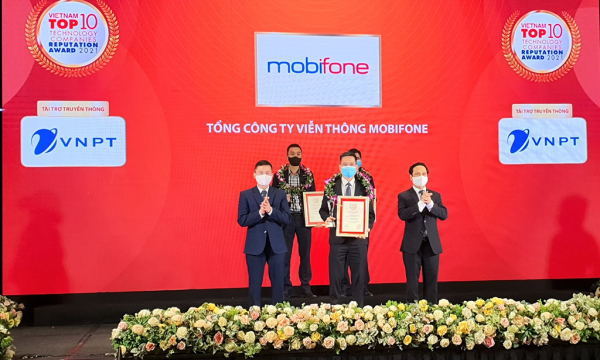 MobiFone vào Top 10 Công ty Công nghệ uy tín năm 2021 -0