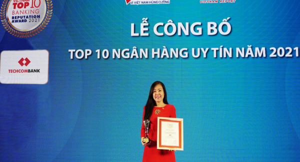 Techcombank là ngân hàng thương mại tư nhân uy tín nhất Việt Nam năm thứ 3 liên tiếp. -0