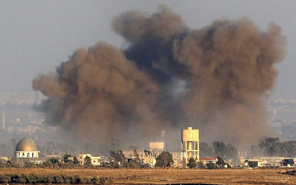 Tiêm kích Israel nã bom trúng cứ điểm quân đội Syria -0