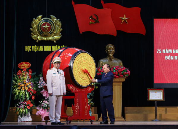 Học viện ANND kỷ niệm 75 năm Ngày truyền thống và đón nhận Huân chương Chiến công hạng Nhất -0