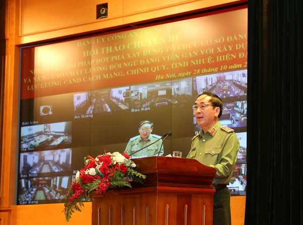 Seminar discusses building of grassroots-level Party organizations in Public Security Forces -0