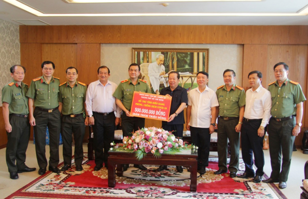 TP Hồ Chí Minh cảm ơn tỉnh Kiên Giang và Hậu Giang hỗ trợ phòng, chống dịch  -0