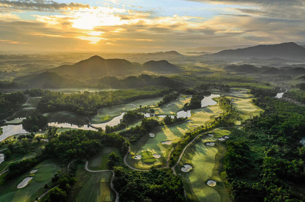 Ba Na Hills Golf Club 5 năm liền giữ vững cú đúp danh hiệu danh giá từ World Golf Awards -0