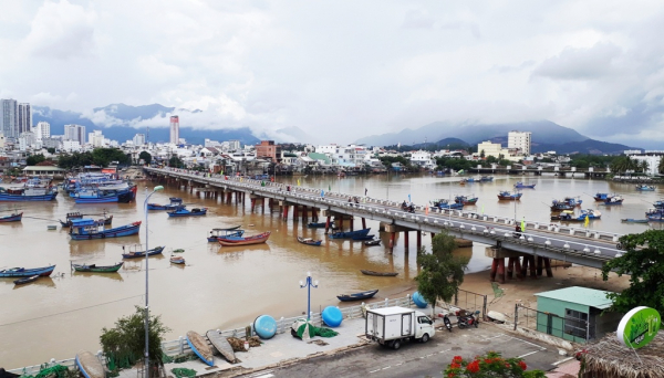 Không giữ lại cầu Xóm Bóng ở Nha Trang -0