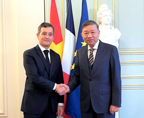 Củng cố quan hệ hợp tác giữa Bộ Công an Việt Nam và Bộ Nội vụ Pháp -0