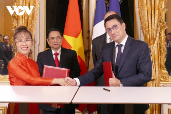 Nhiều thỏa thuận hợp tác giữa các cơ quan, doanh nghiệp Việt Nam và Pháp được ký kết -0