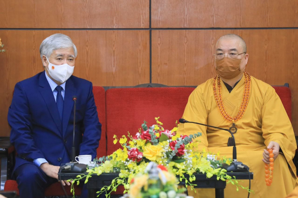 Chủ tịch Ủy ban Trung ương MTTQ Việt Nam Đỗ Văn Chiến thăm, chúc mừng Giáo hội Phật giáo Việt Nam -0