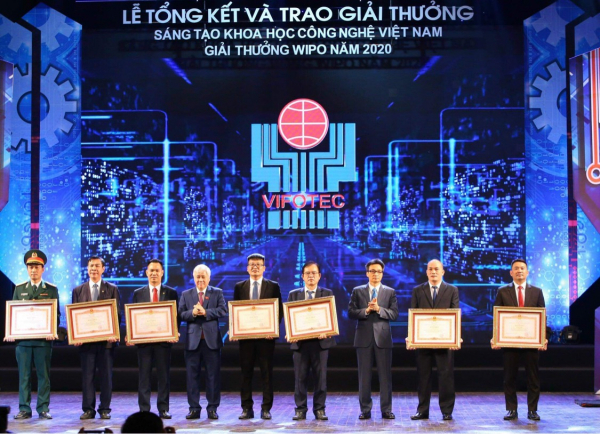 5 công trình khoa học ấn tượng đã được trao giải nhất cuộc thi Sáng tạo khoa học công nghệ Việt Nam -0