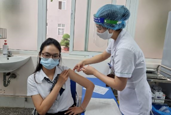 Hanoi plans to vaccinate nearly 800,000 children against COVID-19 -0