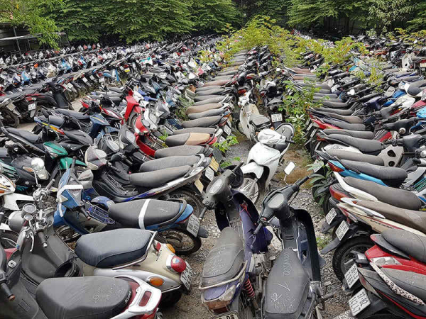 Hà Nội: Có 24 điểm hỗ trợ, tư vấn người dân chuyển đổi xe máy cũ  -0